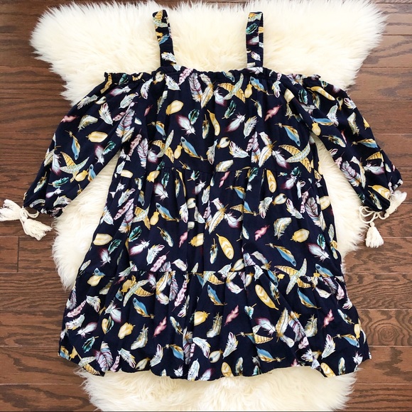 entro Feather Print Semi-Off The Shoulder Tunic L - Picture 9 of 9